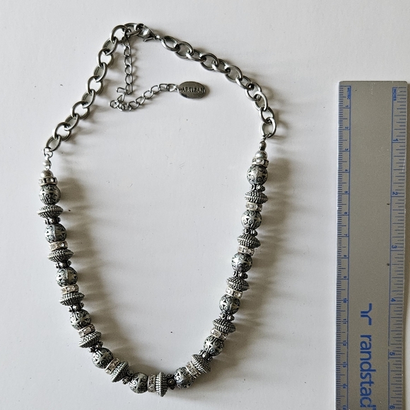 Artizan Necklace - Picture 2 of 3
